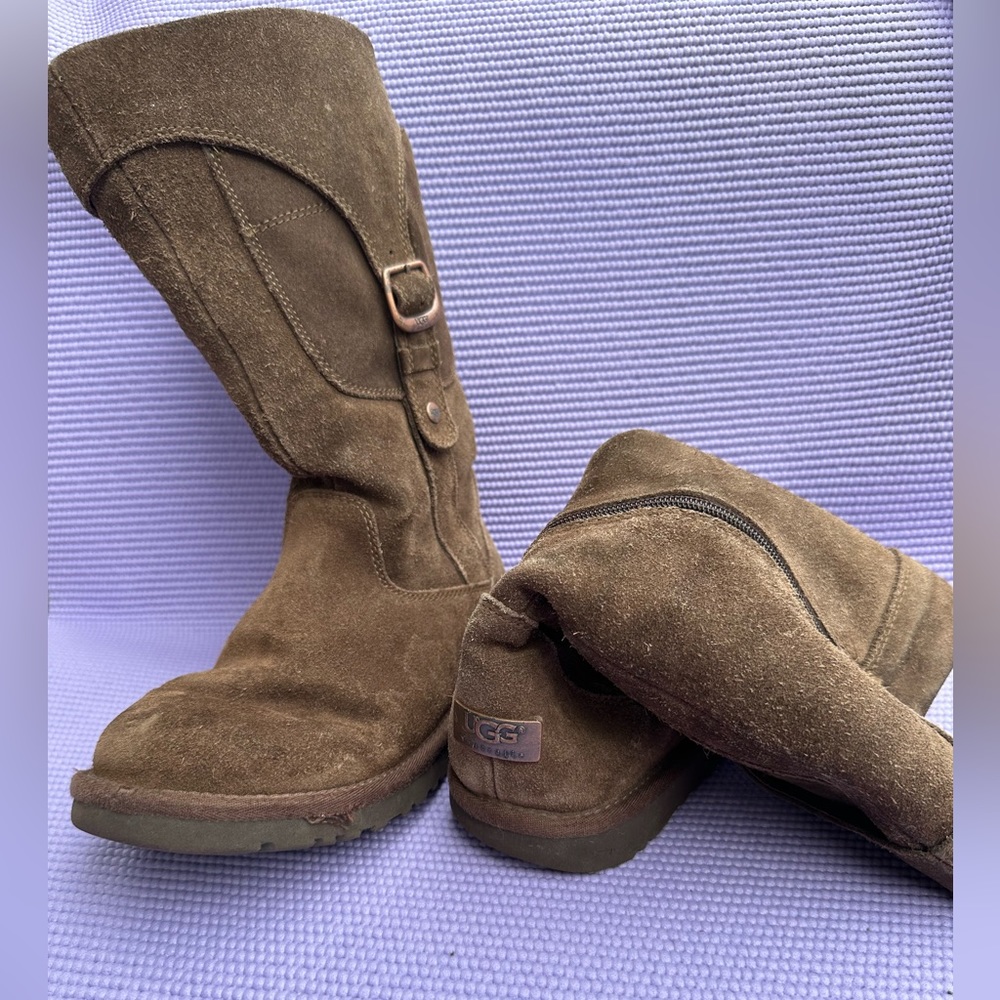 Women’s UGG boots